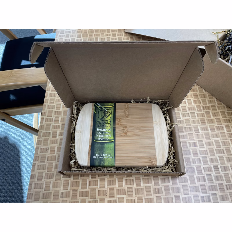 Presentation Box with Crinkle Paper