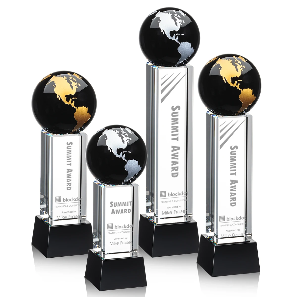Luz Globe Award on Base - Black/Gold 1