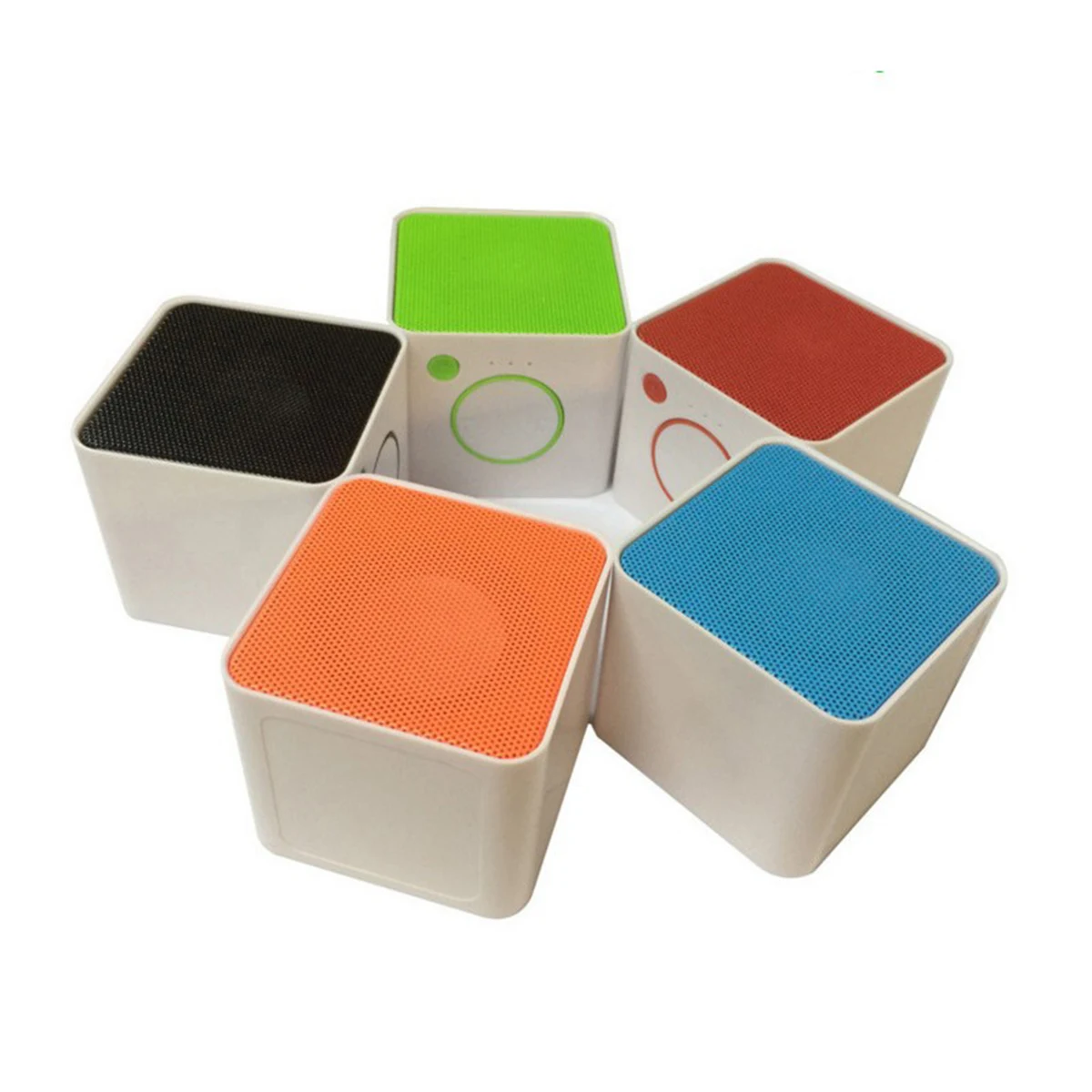 Mini Wireless Bluetooth Speaker With FM Radio 1
