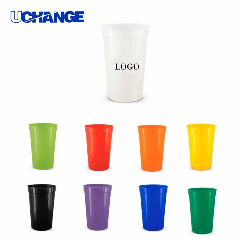 Convenient Smooth Plastic Stadium Cup Container