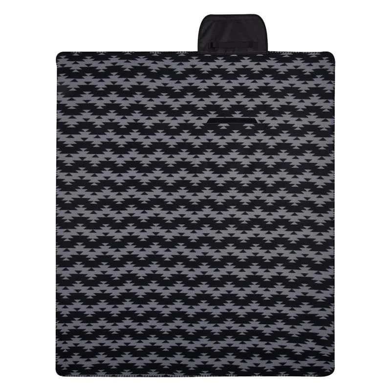 Gem Roll-Up Blanket 1