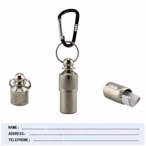 Sturdy Metal Capsule Shaped Dog ID Tag With Carabiner