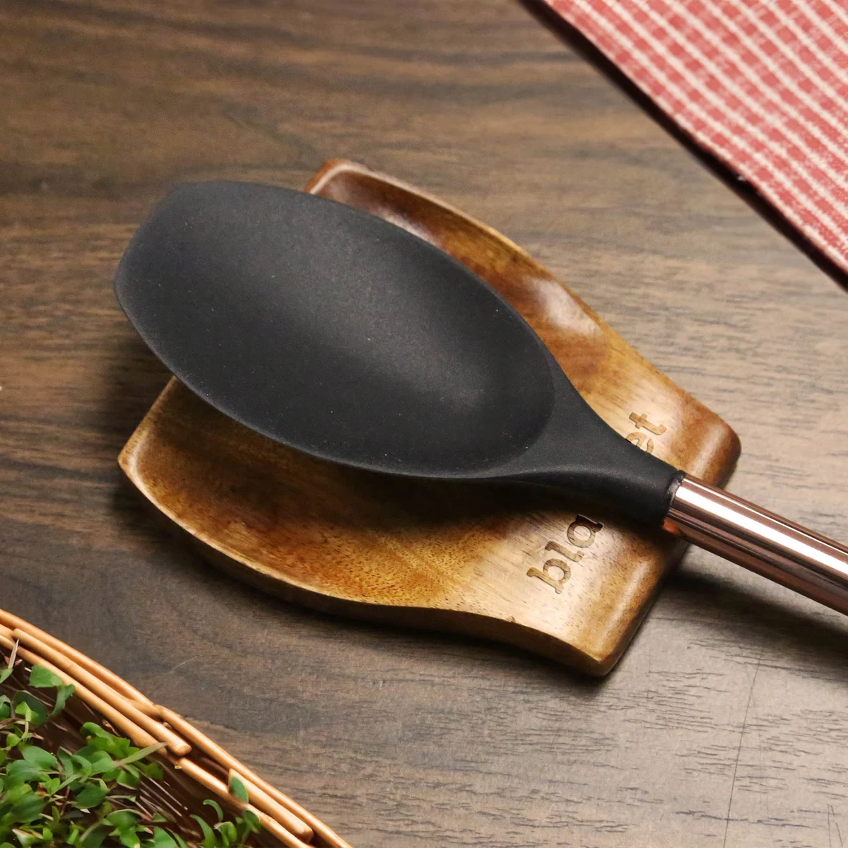 Noble Teak Wood Spoon Holder 1