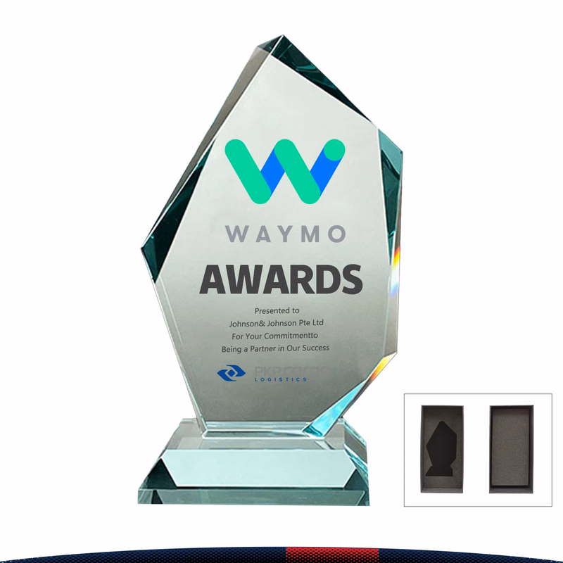 Foyim Jade Award