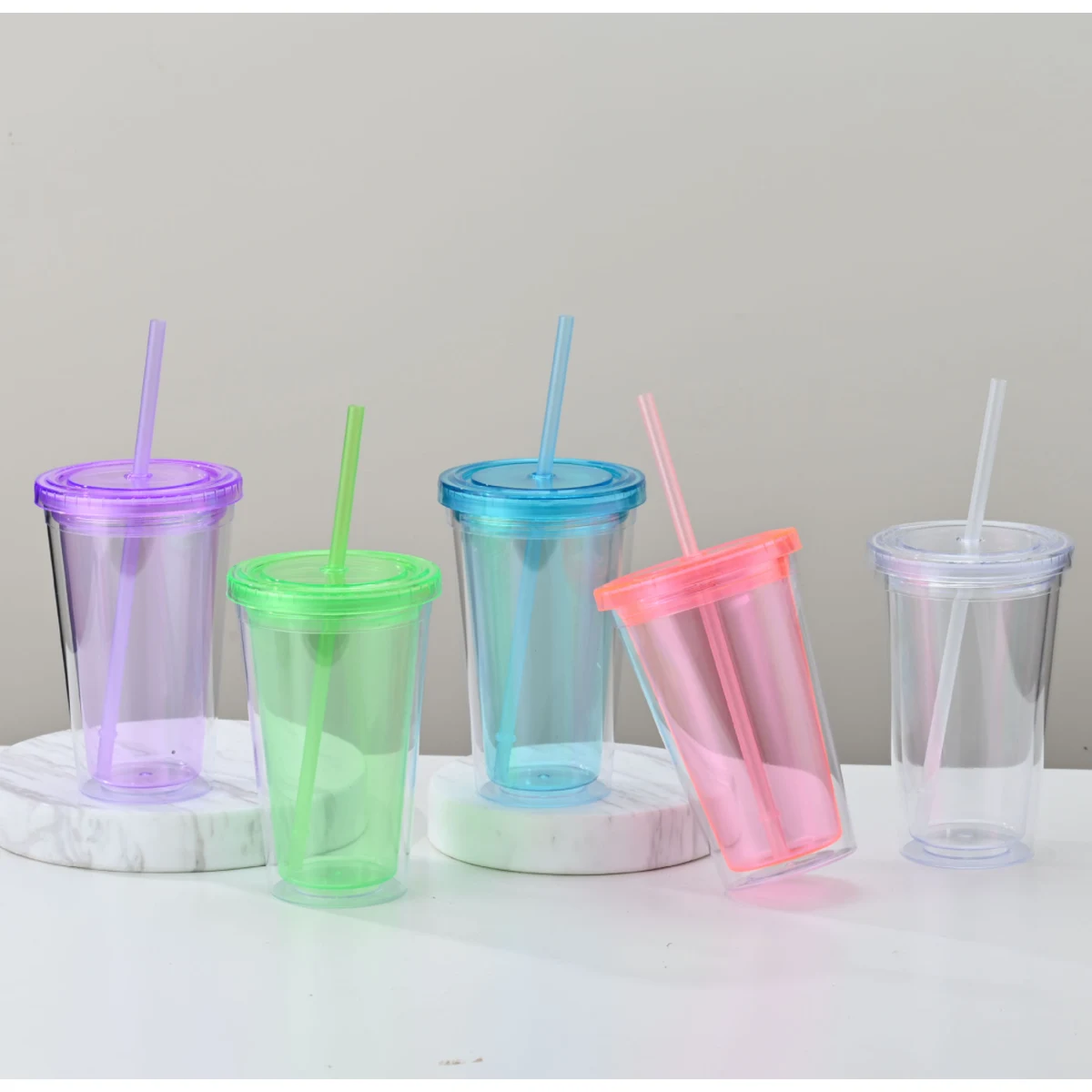 Acrylic Tumbler With Straw 1