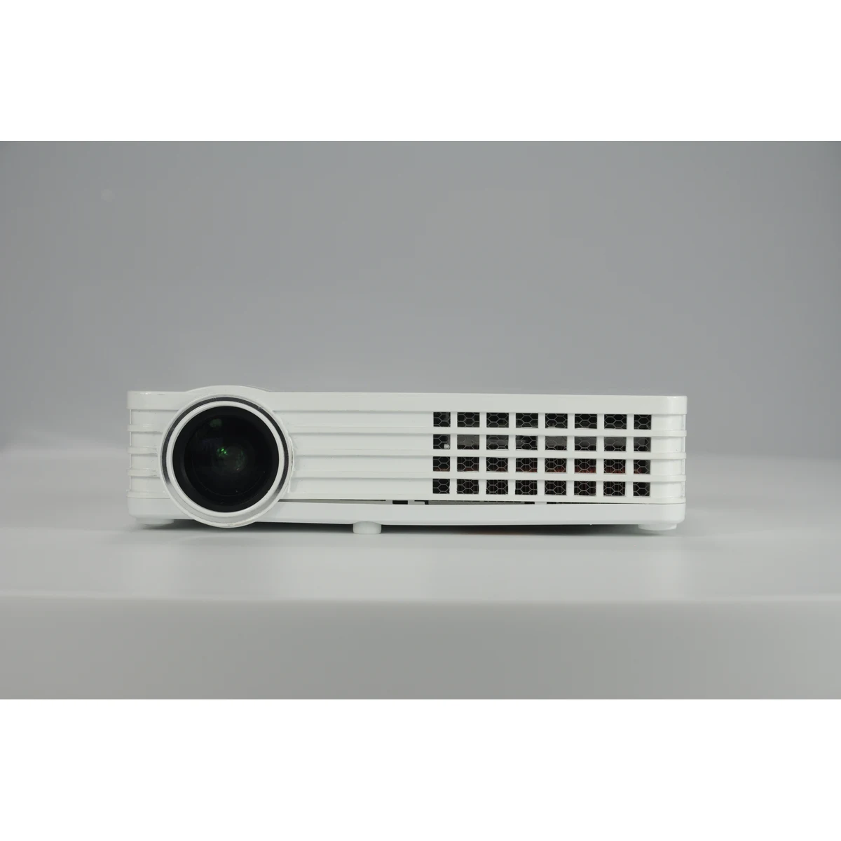 DLP HD Home theatre Projectors 1
