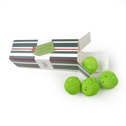 Holiday Cardstock Gift Box with 4 Bombs inside 1