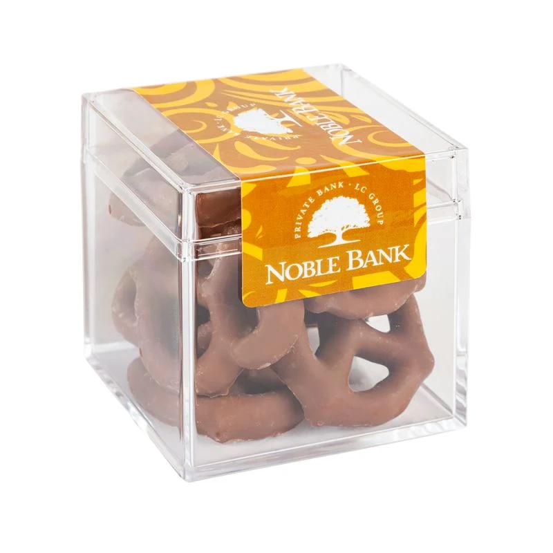 Sweet Boxes with Milk Chocolate Pretzels 1
