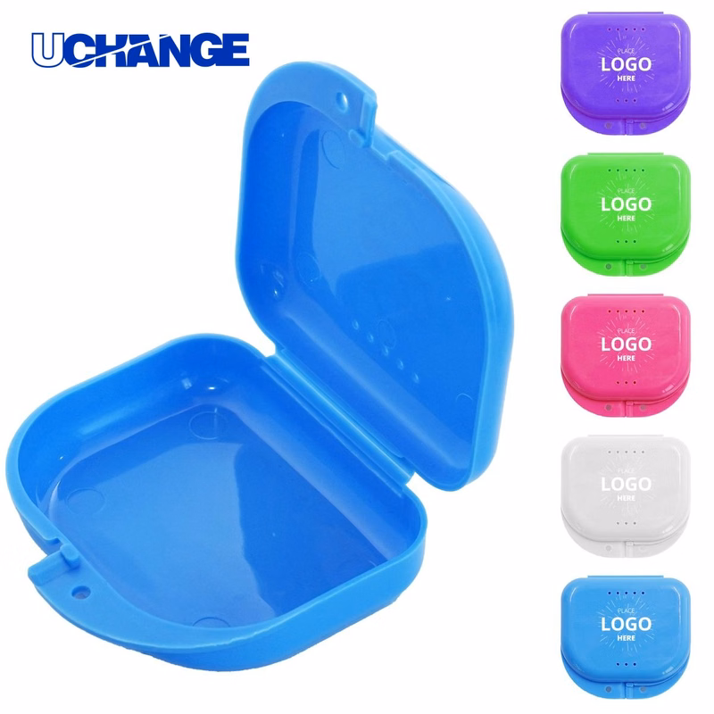 Dental Retainer Case with Vent Holes
