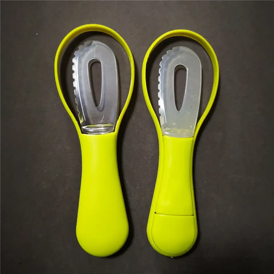 3-In-1 Avocado Prep Tool 1