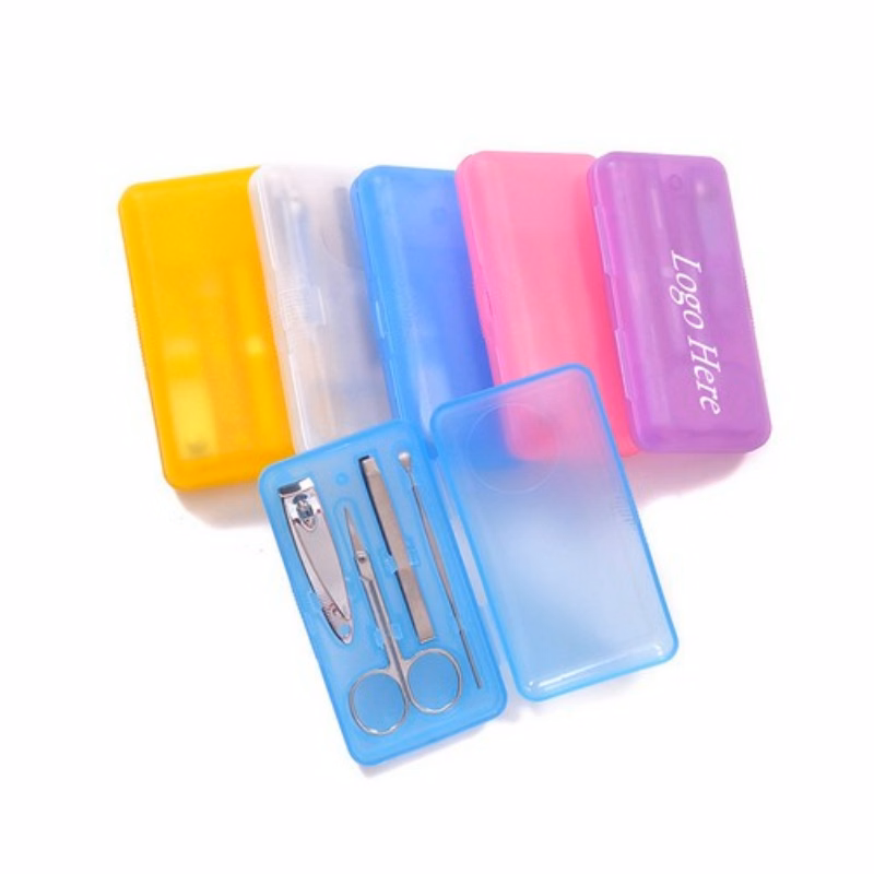 Travel Manicure Kit In Plastic Case