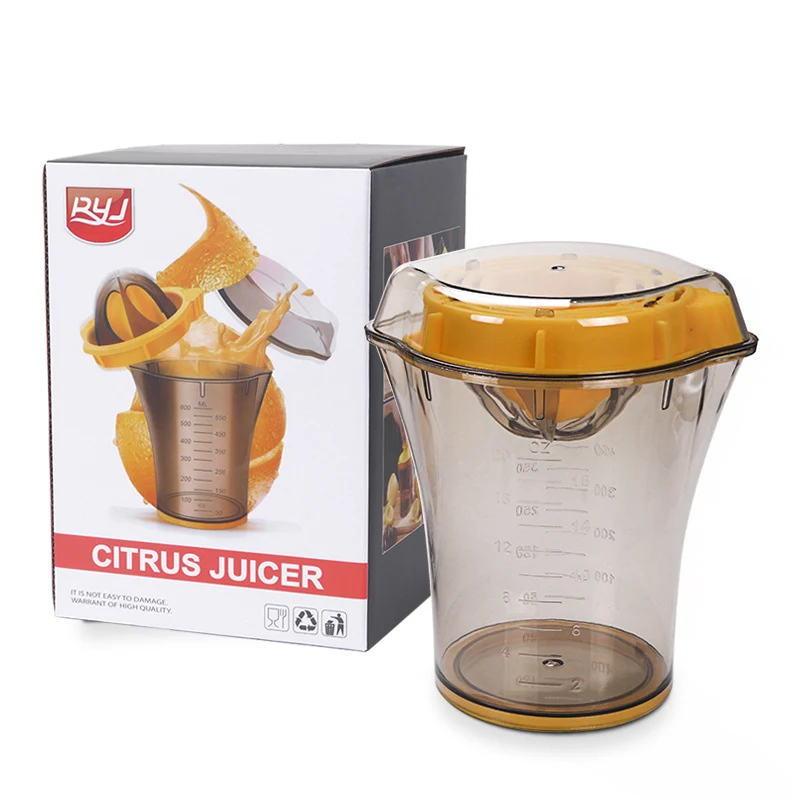 Manual Juicer Cup 1