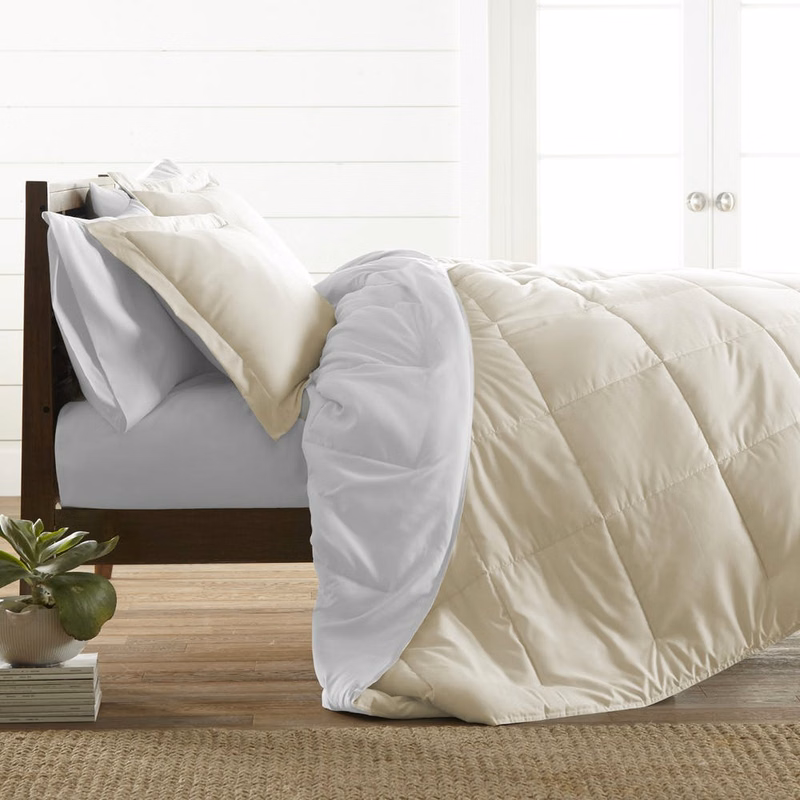 Down Alternative Comforter Sets - White Queen Reversible