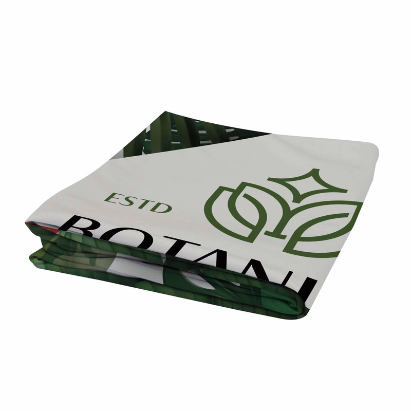 10' EuroFit™ Bow Floor Display Graphic Cover