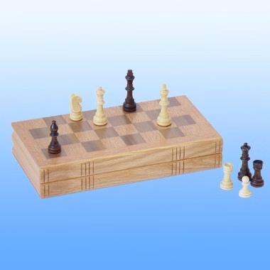 11" OAK BOOK STYLE CHESS SET