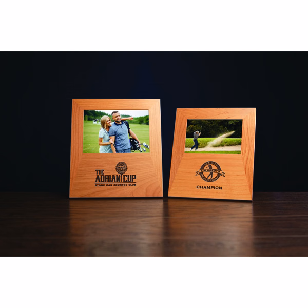 Clubhouse Frame