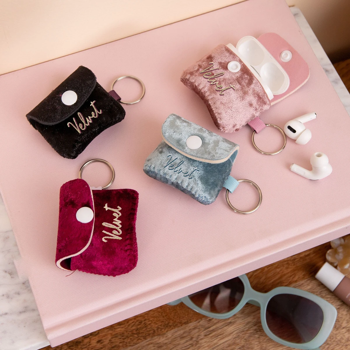 AIRPODS PRO & 3RD GEN COVER - VELVET NEOPRENE 1