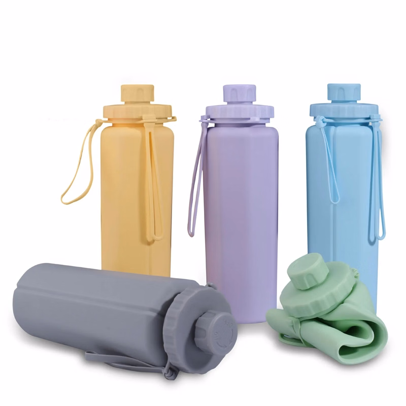 21 Oz. Silicone Folding Water Bottle