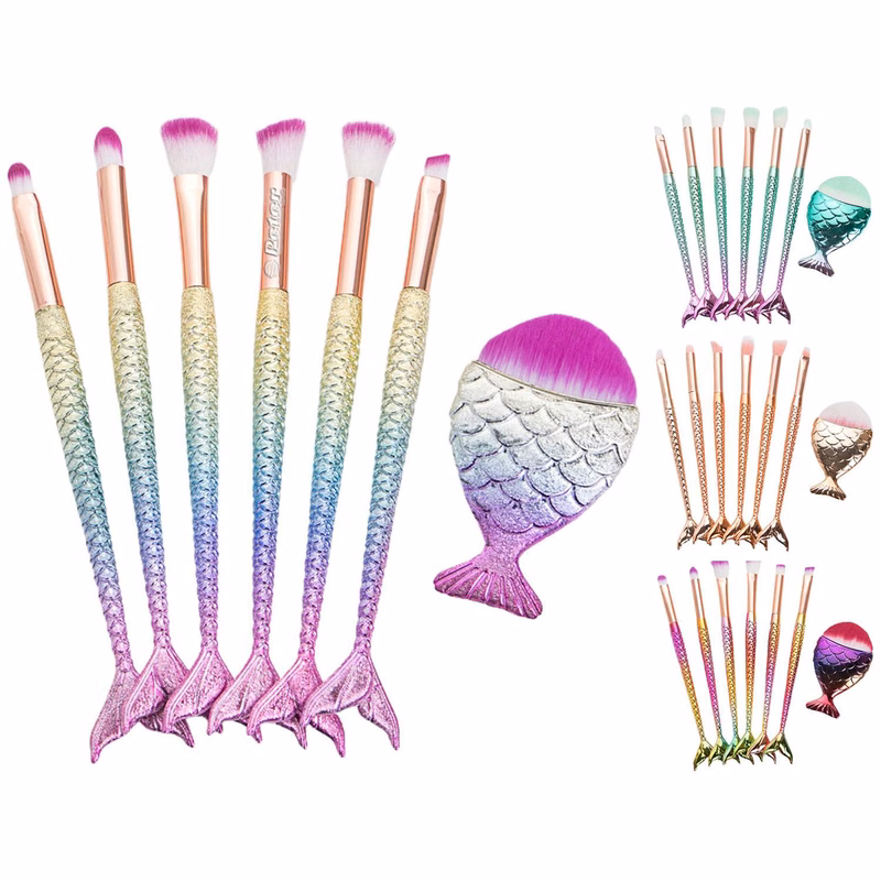 7Pcs Mermaid Makeup Brush Set with Soft Nylon Bristles