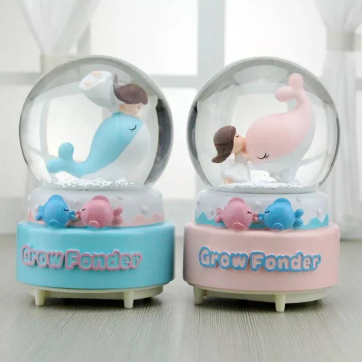 Custom Animal Musical Snow Globe 1