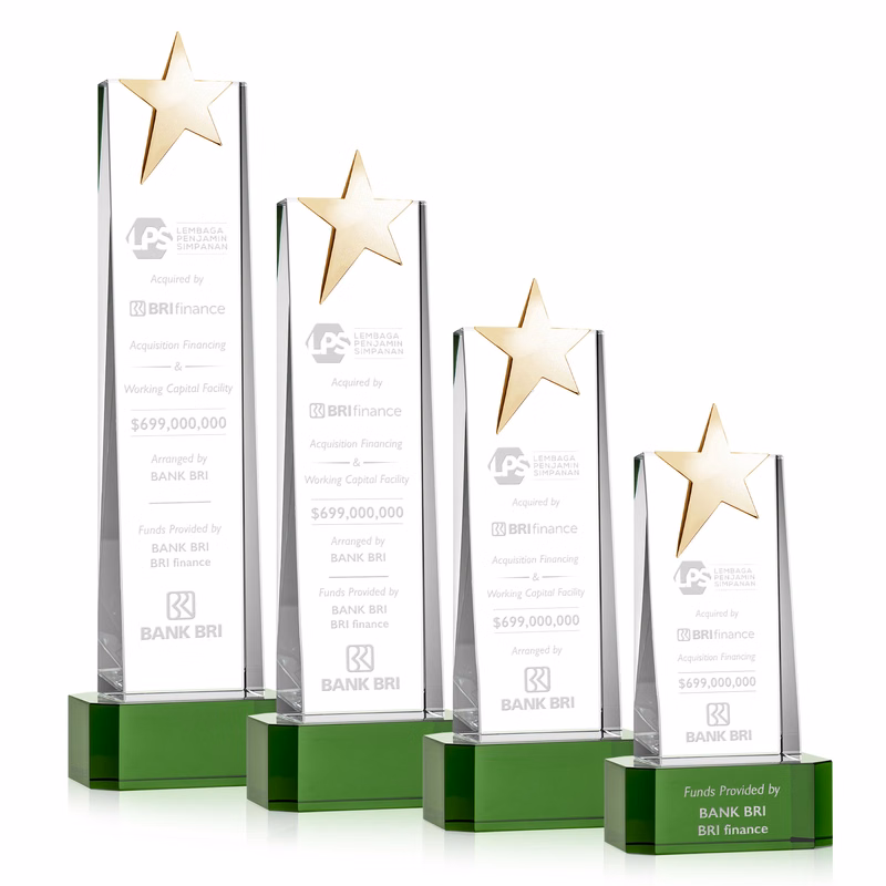 Fanshaw Gold Star Award on Base - Green
