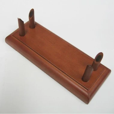 4 PEG SOLID OAK KALEIDOSCOPE STAND 1