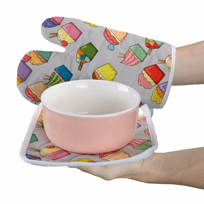 Polyester Oven Mitt and Pot Holder Set