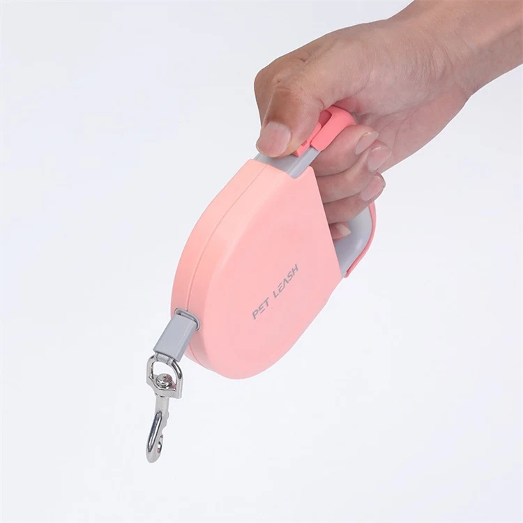 Automatic retractable traction rope 1