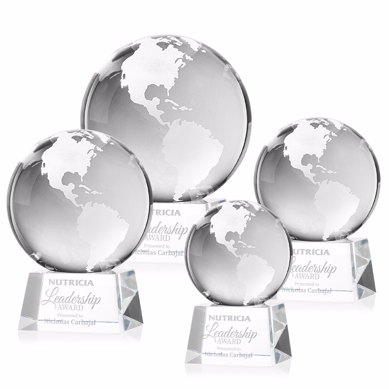 Globe Award on Robson Base - Clear