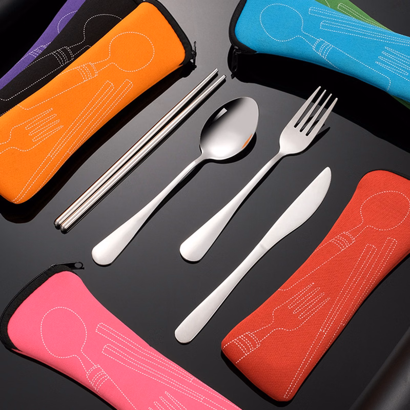 Portable 4Pcs Cutlery Set With Carry Case