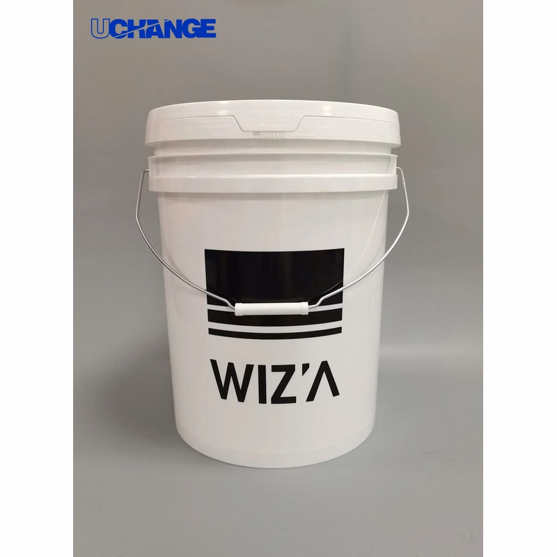 5 Gallon Bucket with Lid for Storage