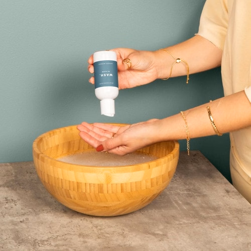 4 OZ WASH WITH PUSH-PULL CAP - 4CP LABEL