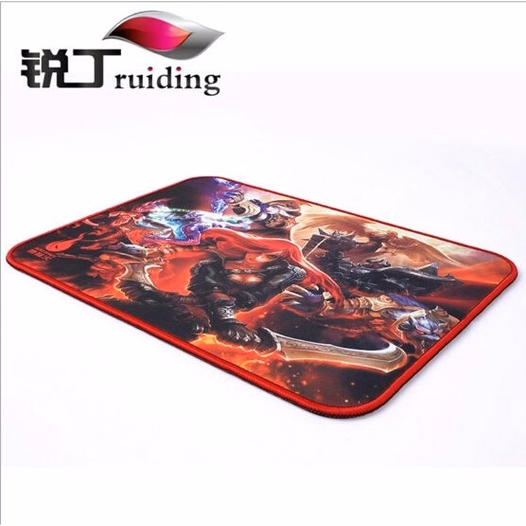 Nature Rubber Mouse Pad With Stitched Edge