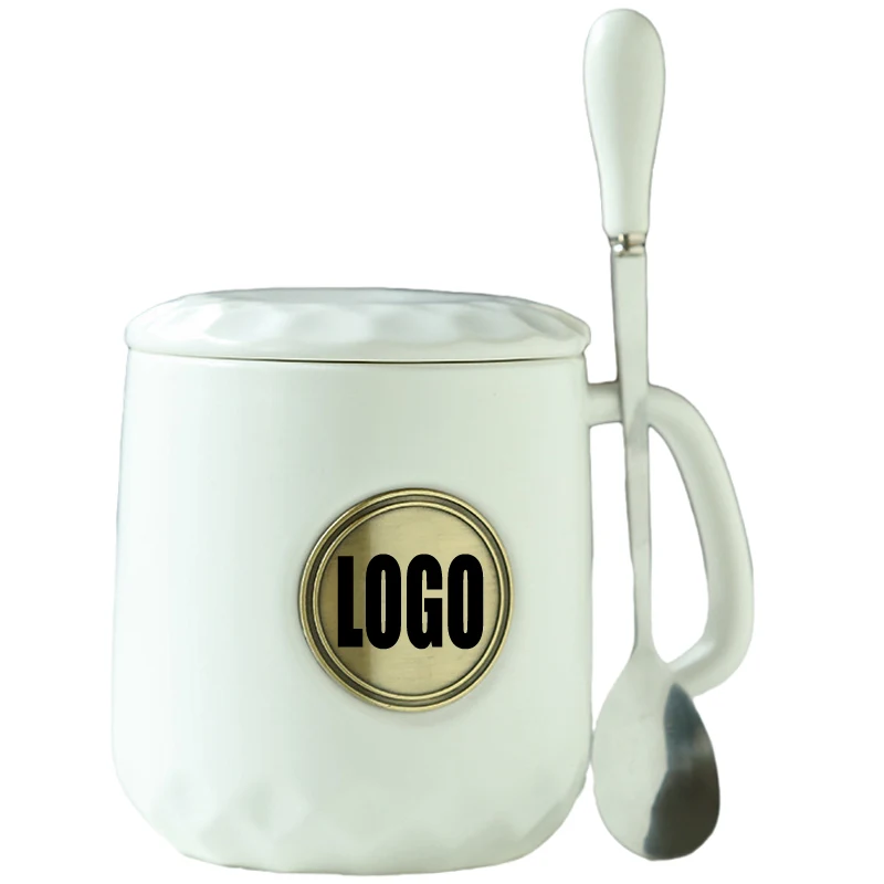 Ceramic Coffee Mug With Lid and Spoon 1