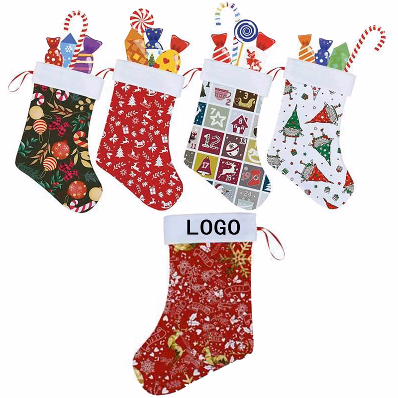 Decorate Christmas socks