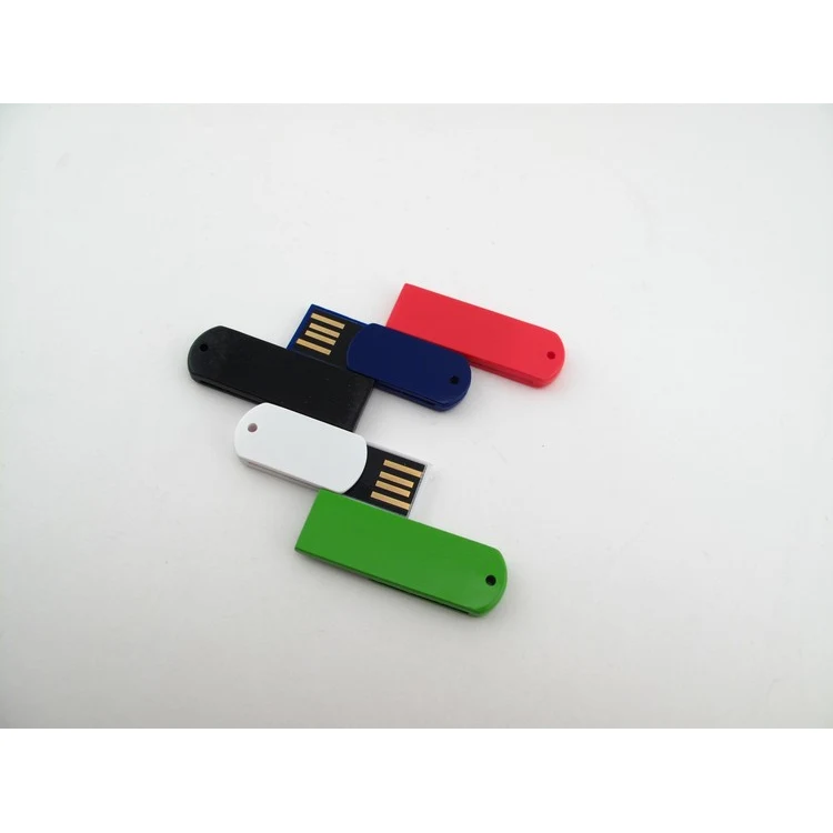 16GB Goldfinger USB Drive 900 1