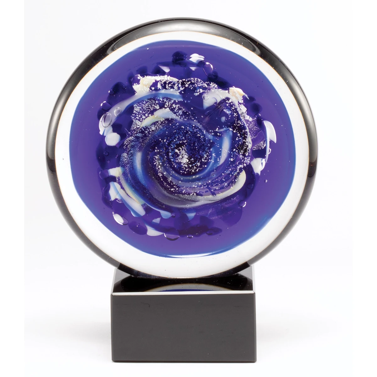 7.25" Round Art Glass 1