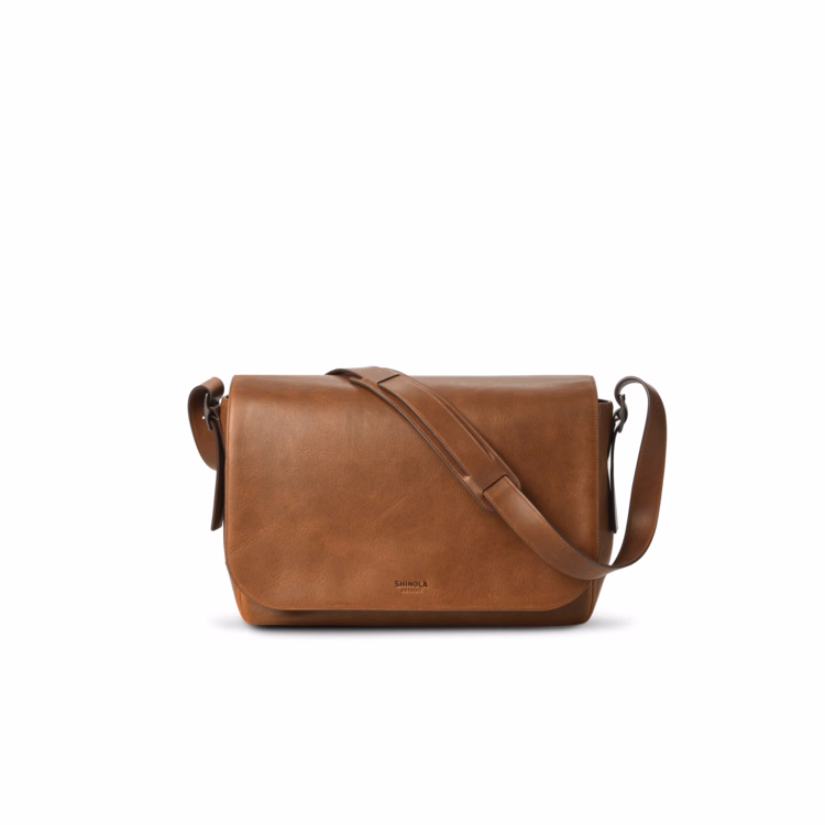 Shinola Runwell Messenger - Medium Brown