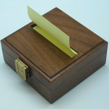 Pop-up Post-it Solid Wood Dispenser