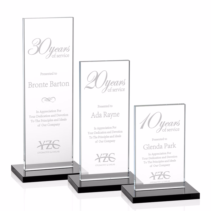 Heathrow Award - Black