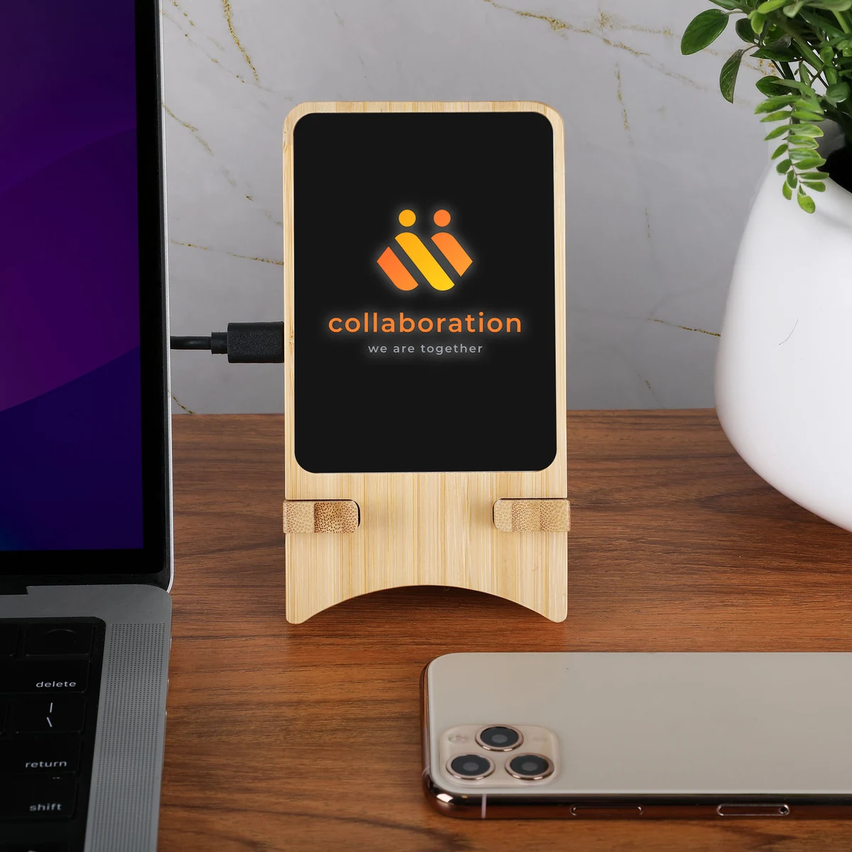 Bamstand Wireless Charging Stand 1