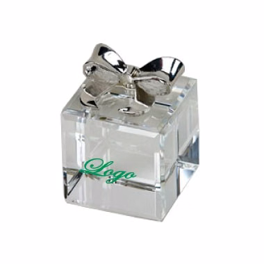 Gift Box Shape Crystal Paperweight