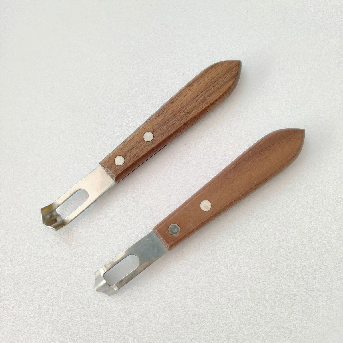Viski Channel Knife, Citrus Zester and Orange Peeler Tool 1