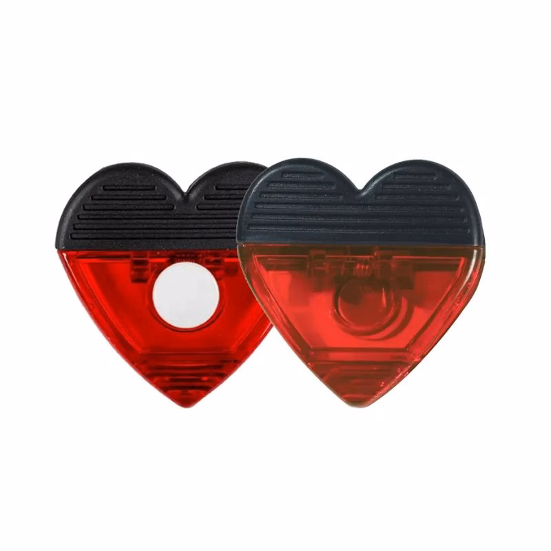 Heart Shaped Fridge Magnetic Memo Holder Clip