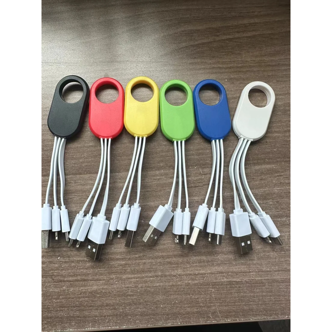 3-in-1 Cell Phone Charging Cable with Type C Adapter and Carabiner Type Spring Clip 1