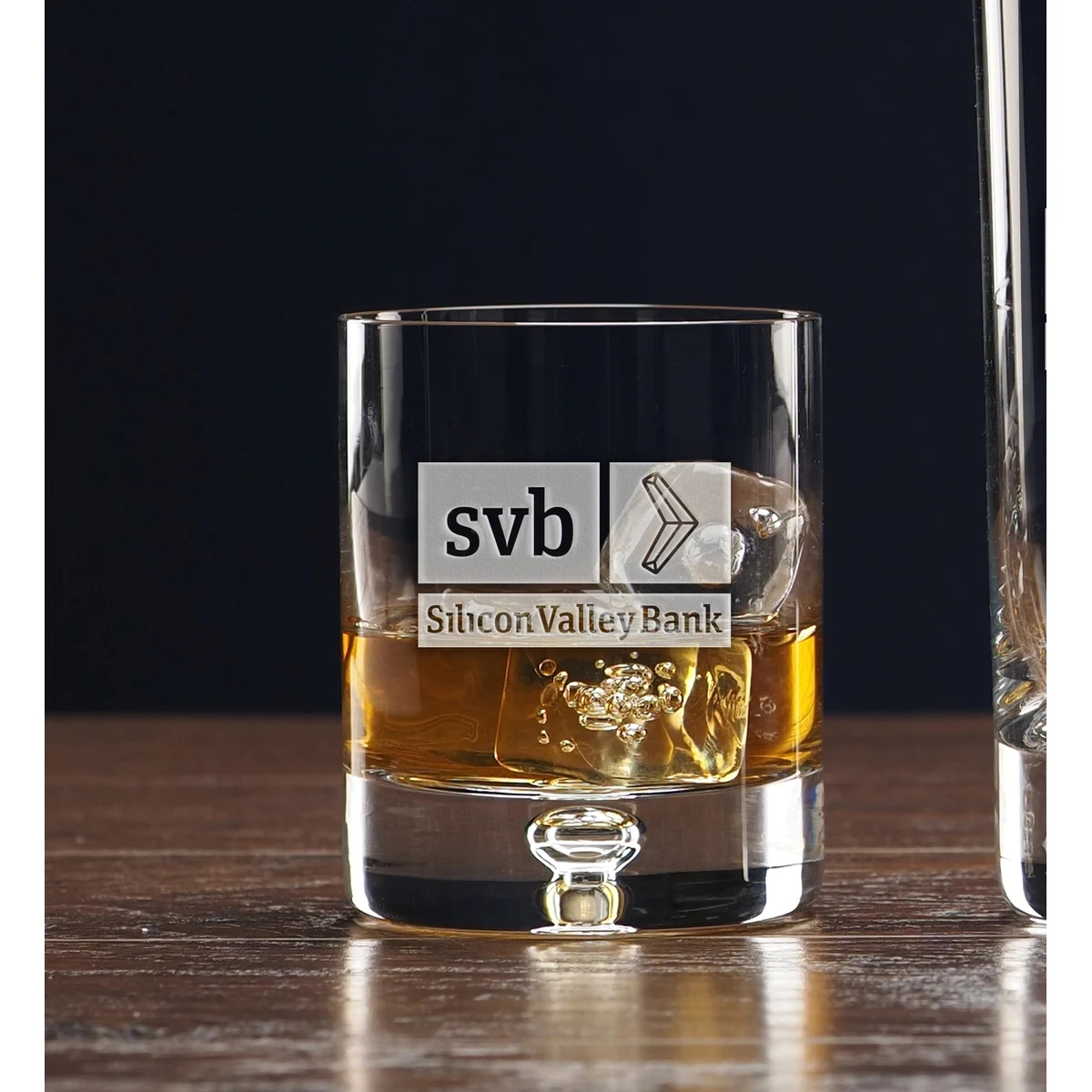 Deluxe On the Rocks Glass 1