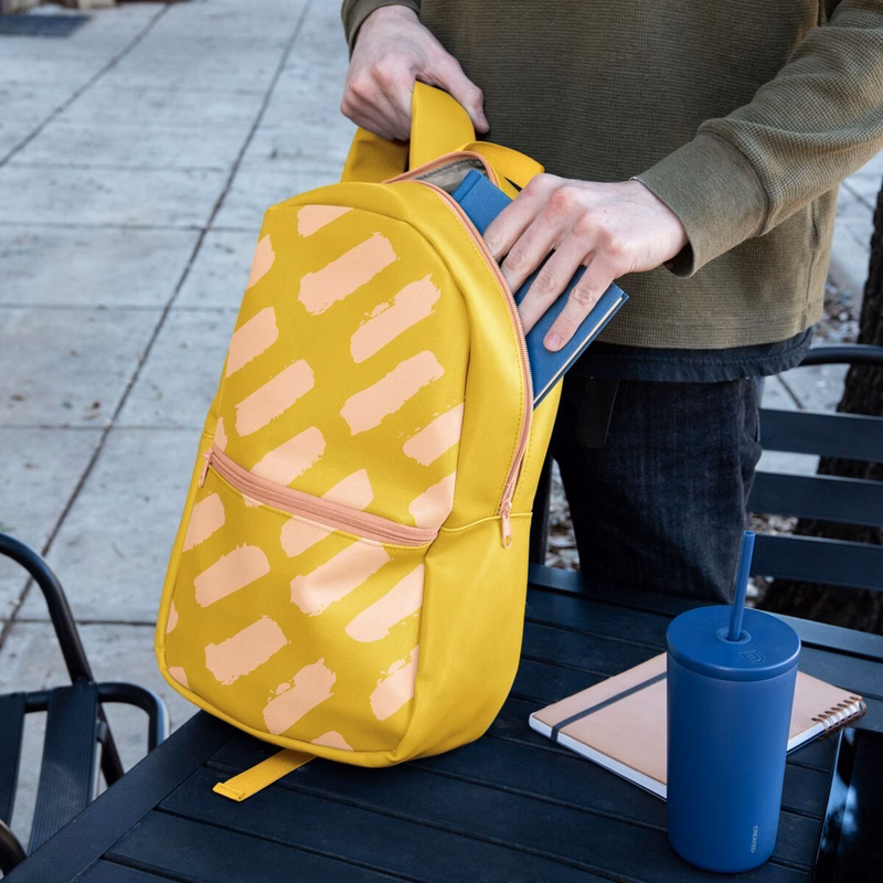 SIMPLE BACKPACK - VEGAN LEATHER