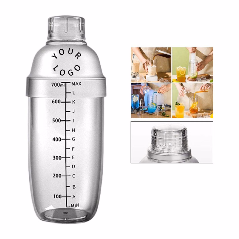 Durable Plastic Shaker for Tea and Cocktail Drinks