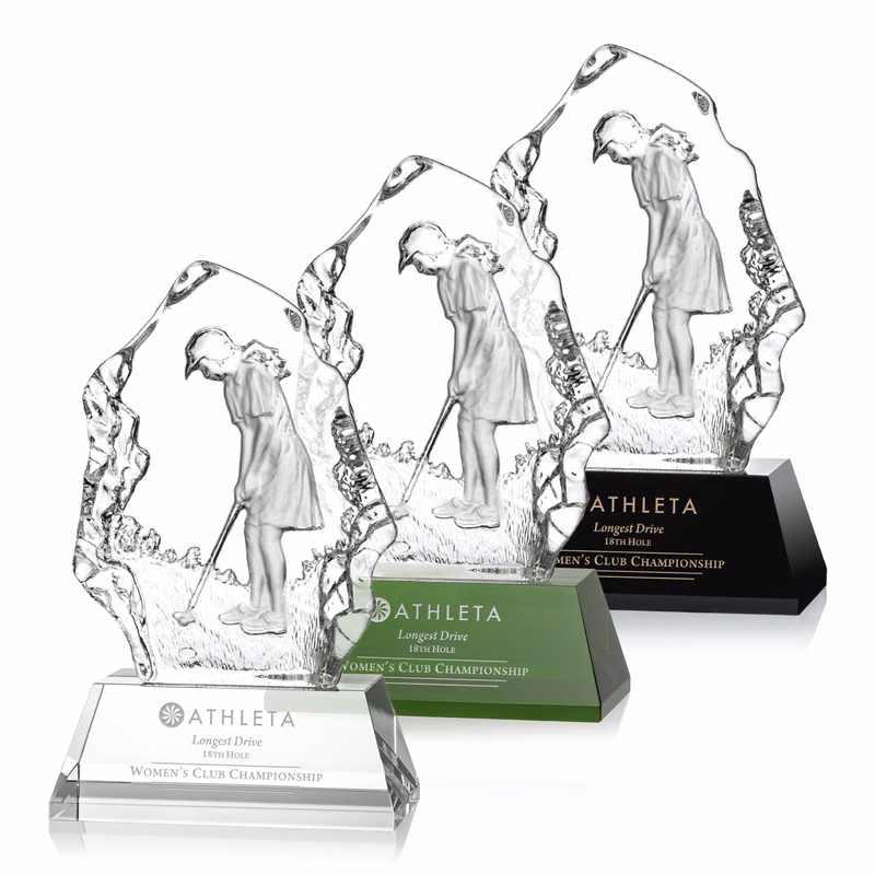 Nomad Female Golfer Award