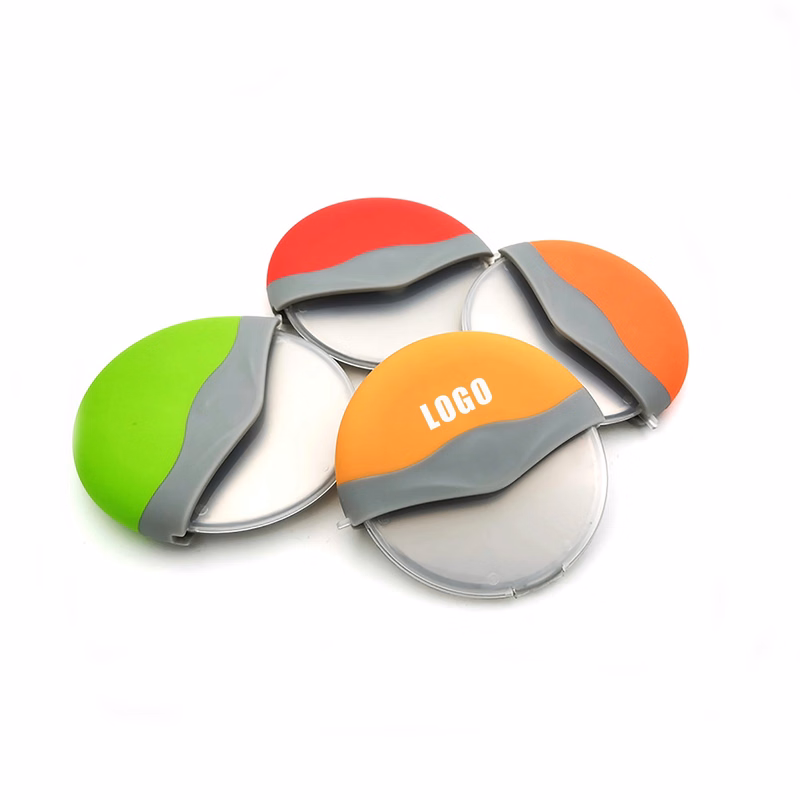 Pizza Cutter With Cover